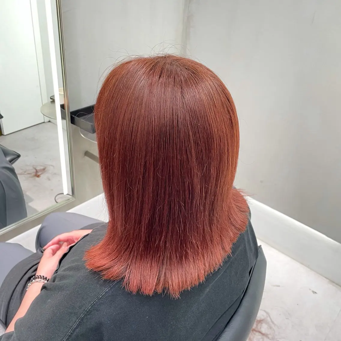 ミディアム カラー オレンジ オレンジレッド レッドカラー 🤍haruna 🤍SUIのヘアスタイル