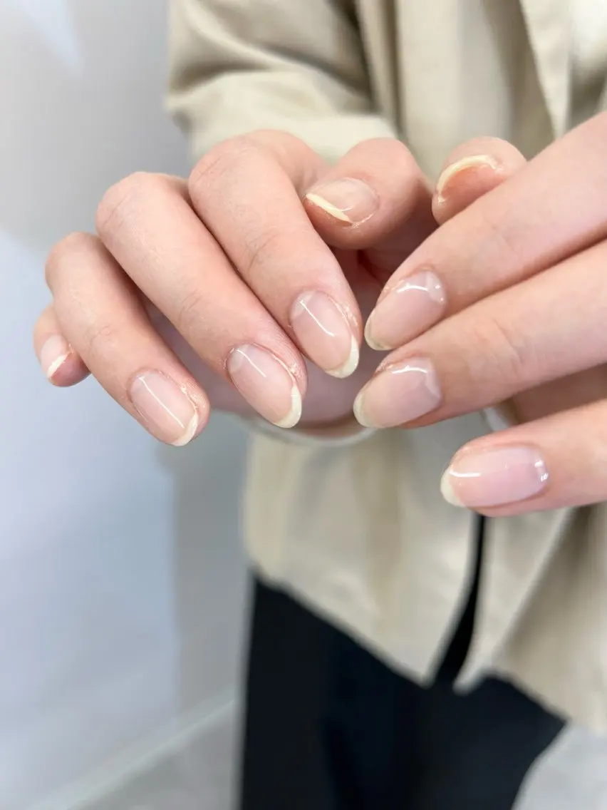 ネイル クリアネイル ジェルネイル マグネットネイル ニュアンスネイル パラジェル ハンドネイル ハンドケア Bana_ Nailのネイルデザイン