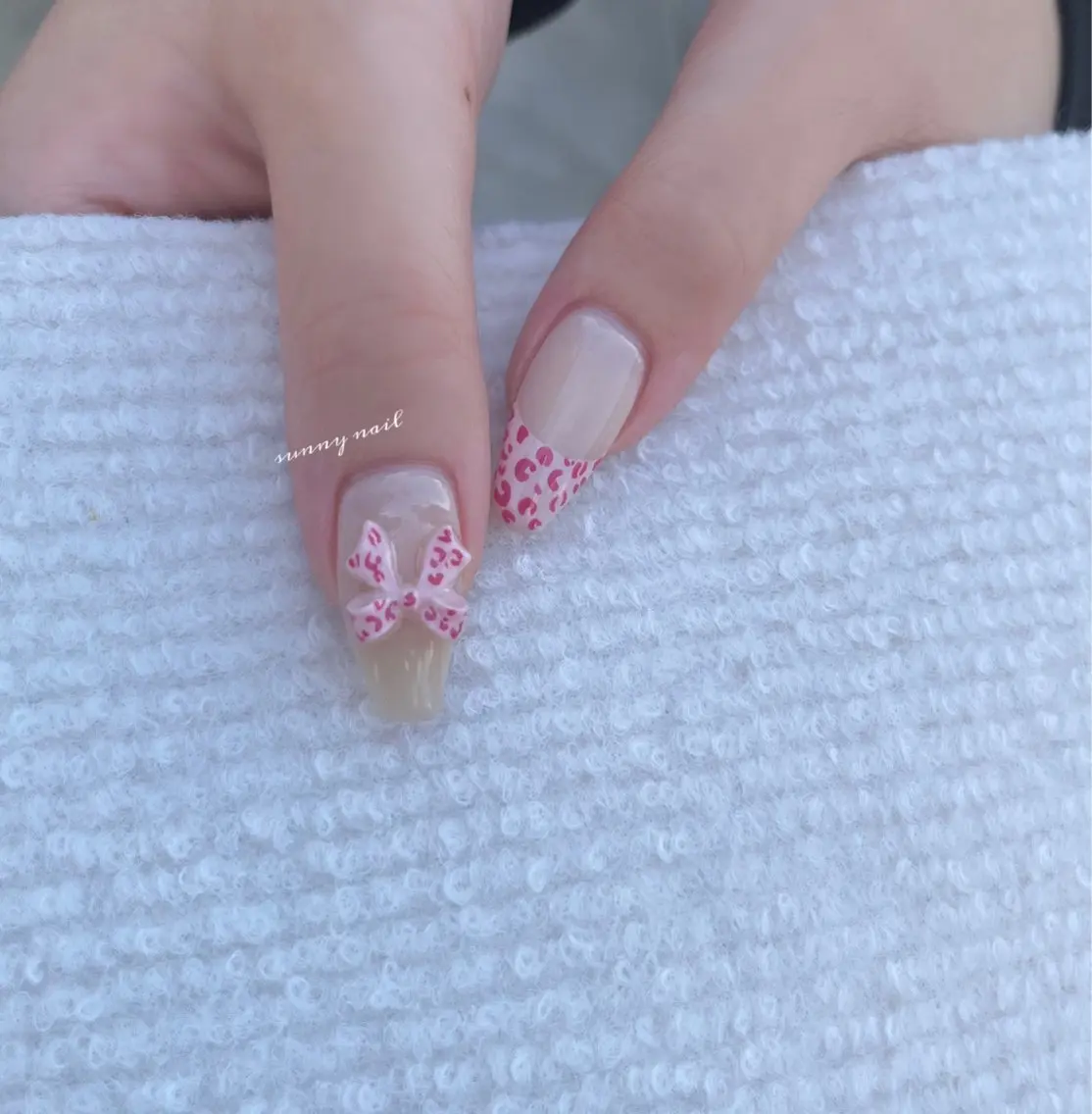 ネイル アニマル柄 ジェルネイル パラジェル ピンク リボン sunny nailのネイルデザイン