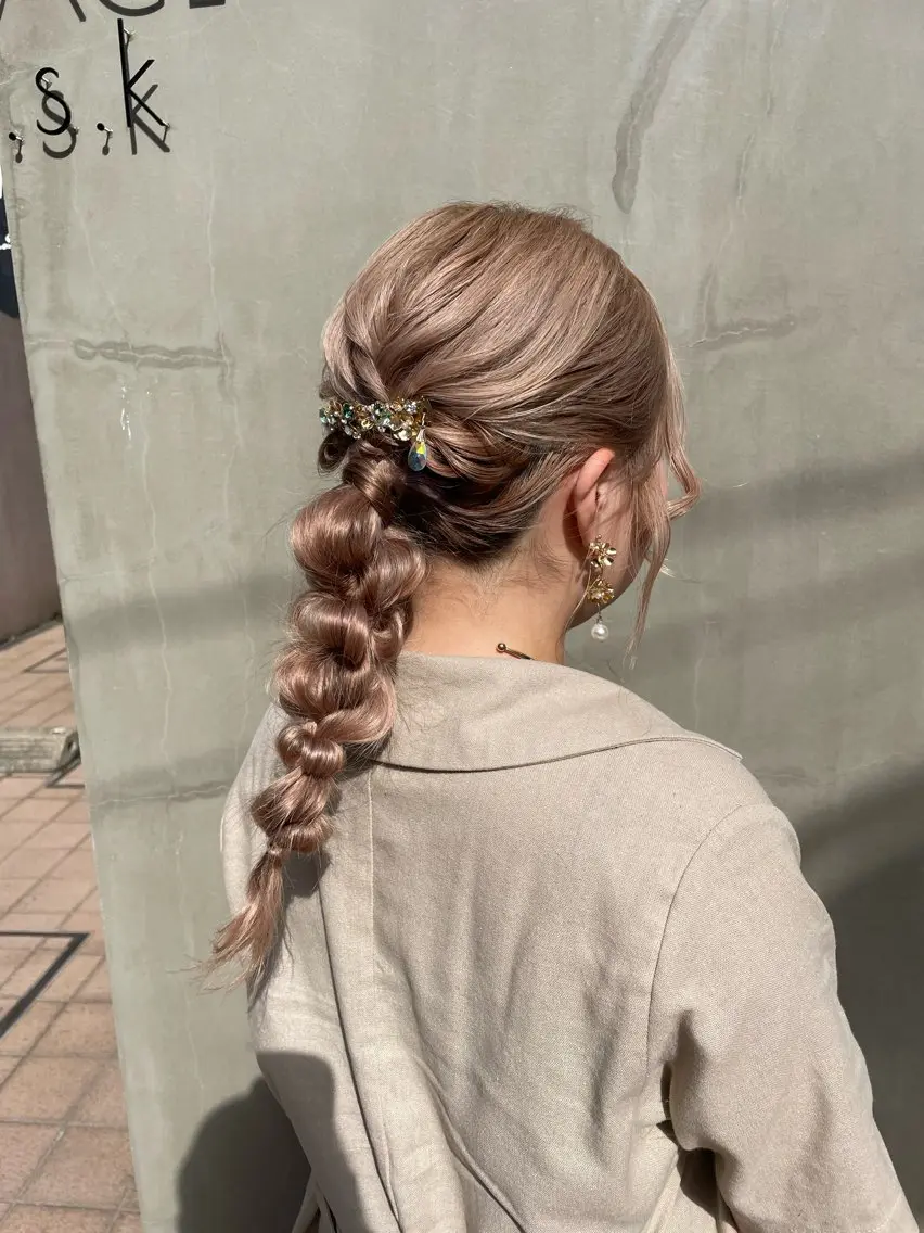 ヘアアレンジ ヘアセット VISAGE ba.sk 金子詩帆のヘアスタイル