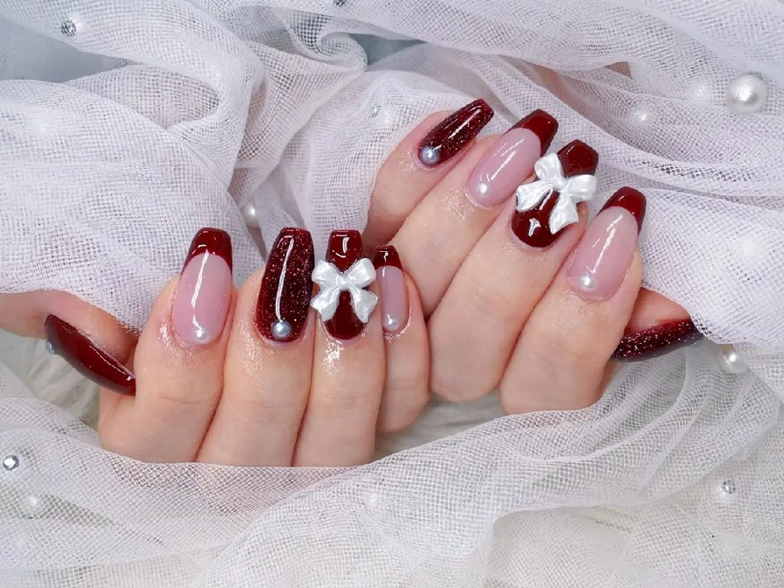 ネイル チークネイル 長さ出し フラッシュネイル フレンチネイル ジェルネイル Chouette Nailのネイルデザイン