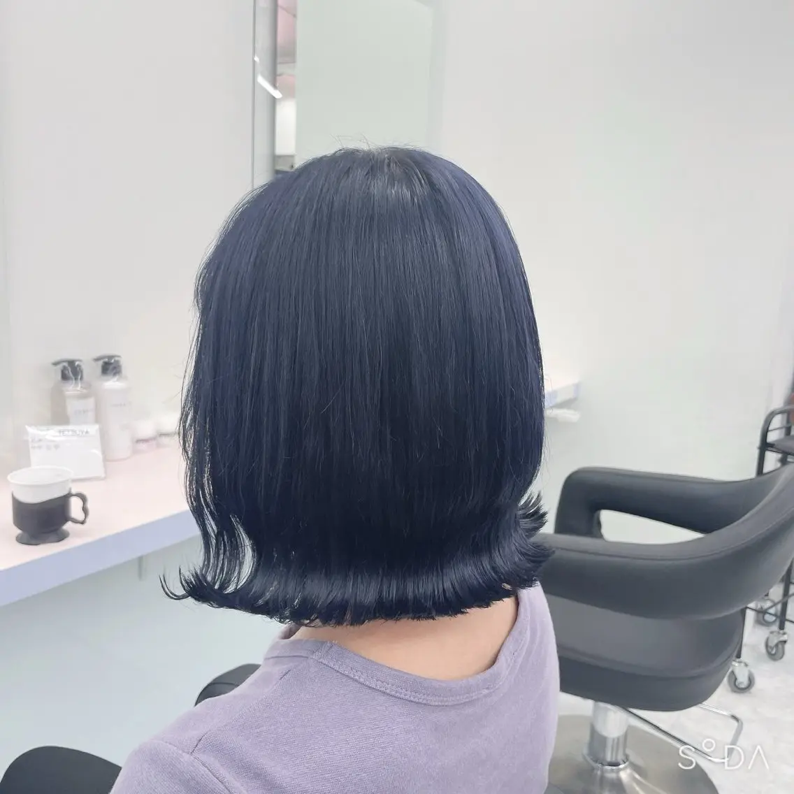 セミロング カラー パーマ ヘアアレンジ 透明感ブリーチカラー 🌈TOMOHIROのヘアスタイル
