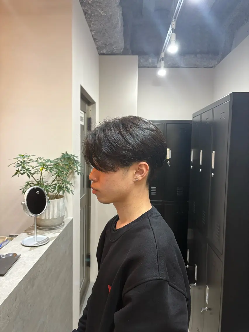 パーマ メンズ しゅり Flag hairのヘアスタイル