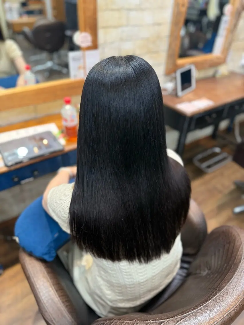 ロングカット✂️シャンプーブロー込🫧(肩から下の長さ最低3cm以上カット)の写真