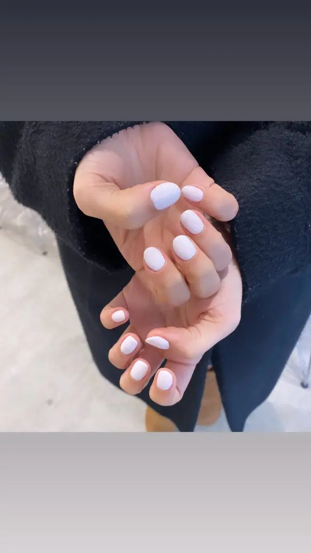ネイル ジェルネイル 韓国ネイル パラジェル ワンホンネイル けいこ🍊ニュアンス ネイル/個性派ネイルのネイルデザイン