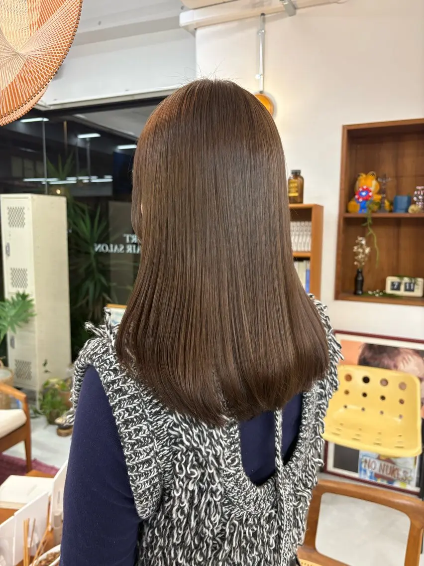 カラー 透明感カラー カット ヘアカラー ミディアムレイヤー/ 艶カラーNorikaのヘアスタイル