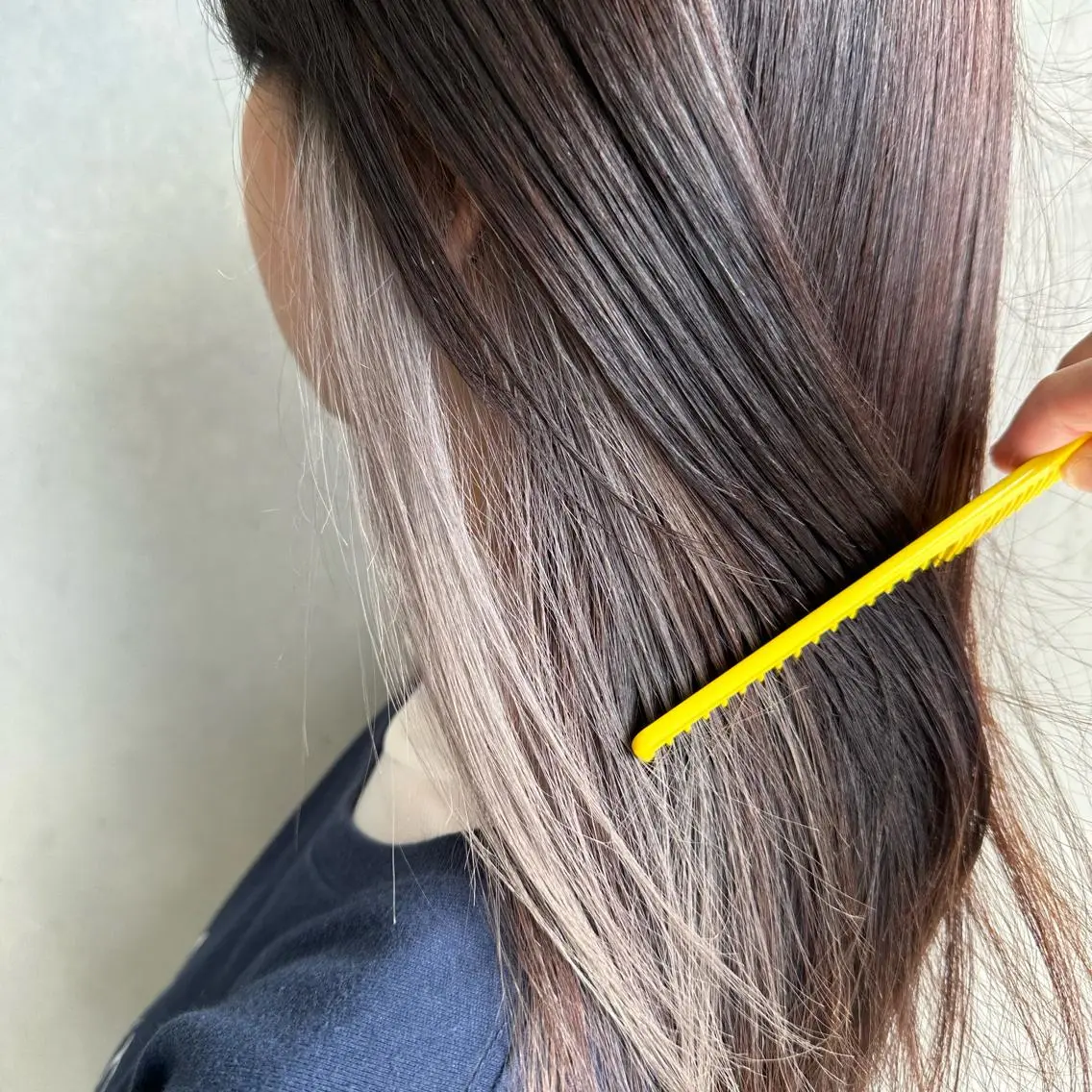 ミディアム カラー ブリーチ インナーカラー ヘアカラー 💜推しインナー カラー/菊池柊真💜のヘアスタイル