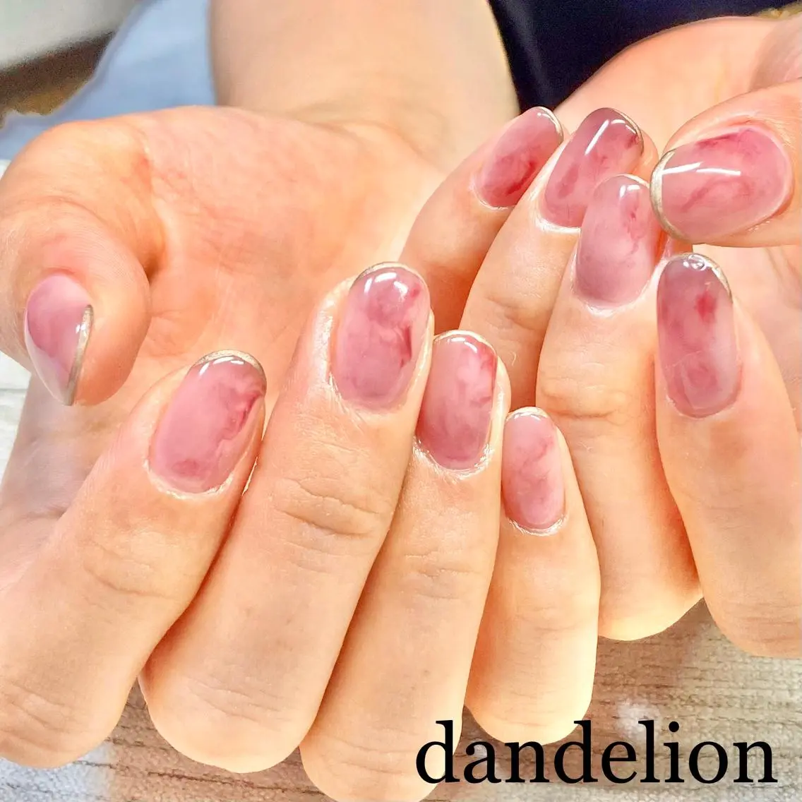 ネイル ハンドネイル ハンドケア dandelion ダンデライオンのネイルデザイン