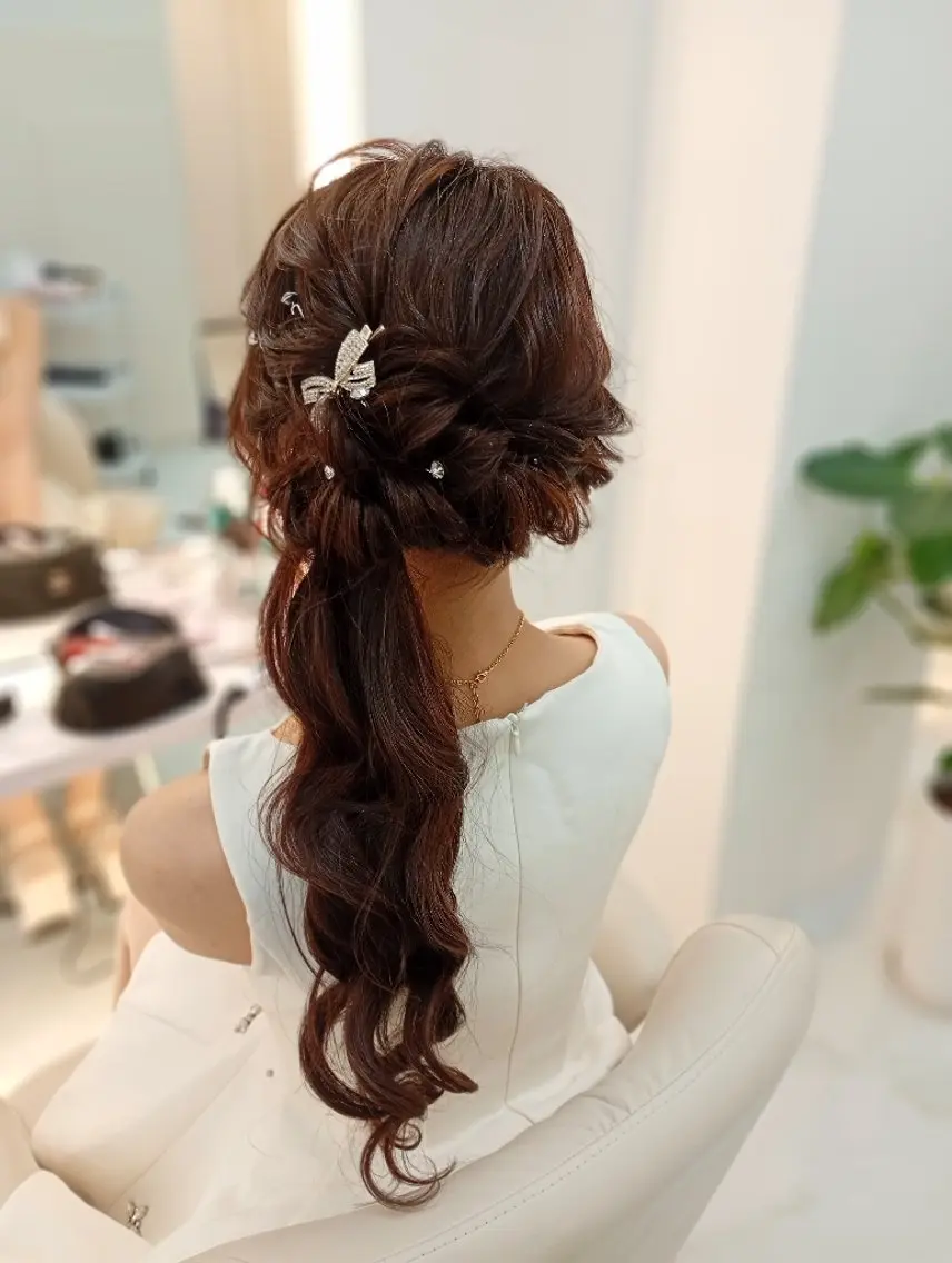 ヘアアレンジ ソウワ ヒナコのヘアスタイル