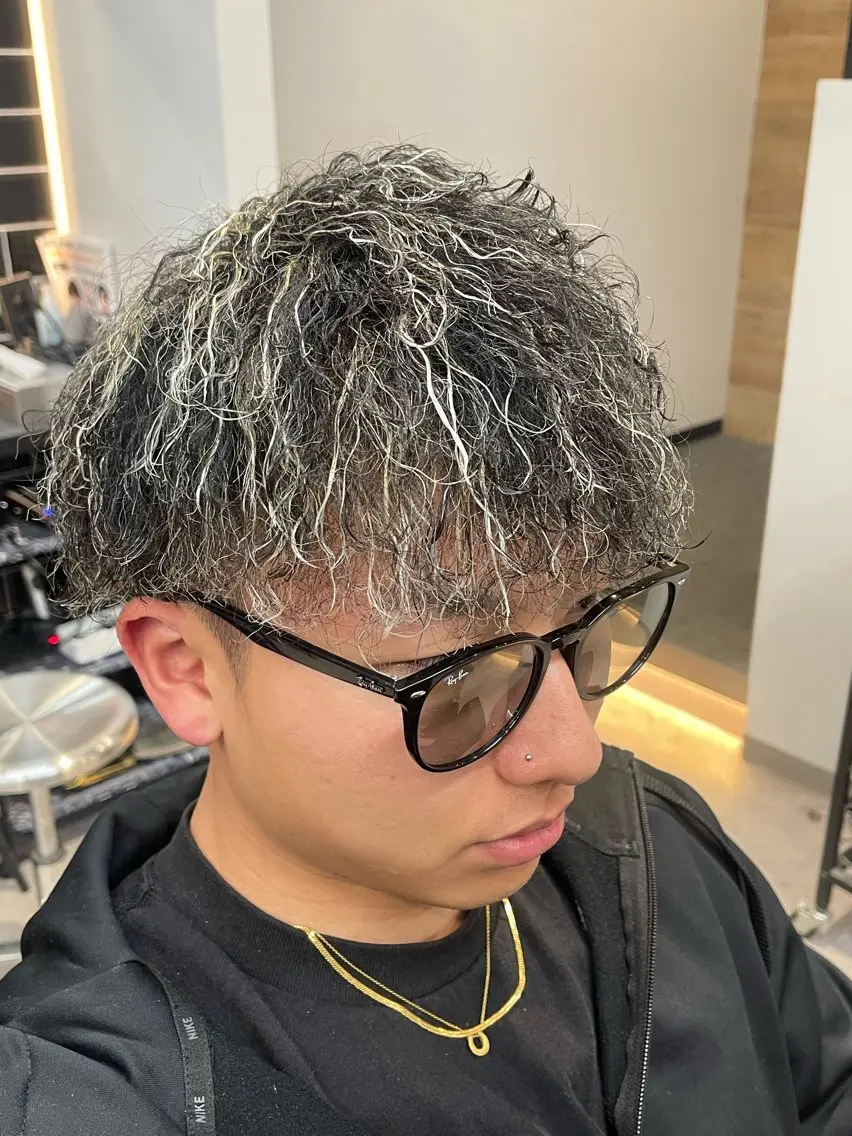 パーマ メンズ メンズメッシュ カット ヘアカラー パーマ 【Men's Lapis横浜】翔太のヘアスタイル