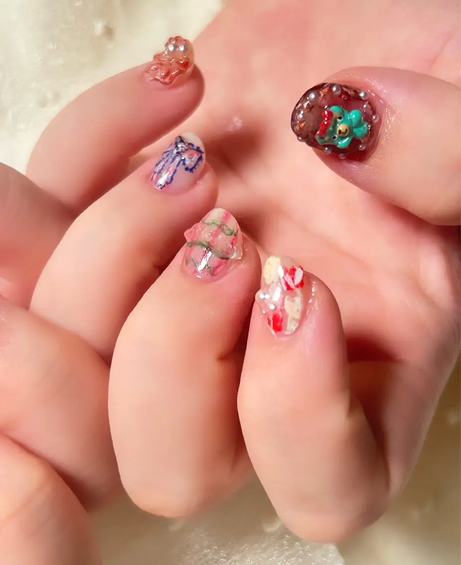 ネイル ハンドネイル lady bird yoshieのネイルデザイン