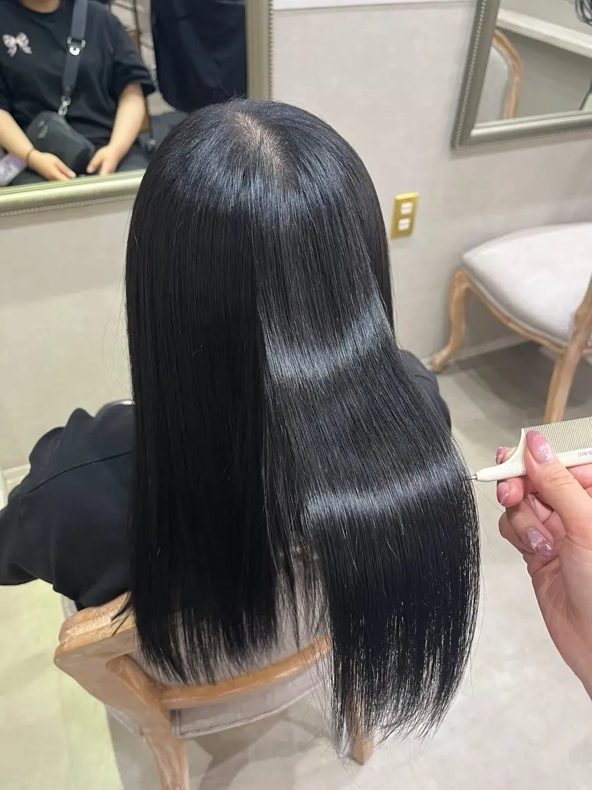 【雨の日のお悩みに💭】縮毛矯正+カットの写真