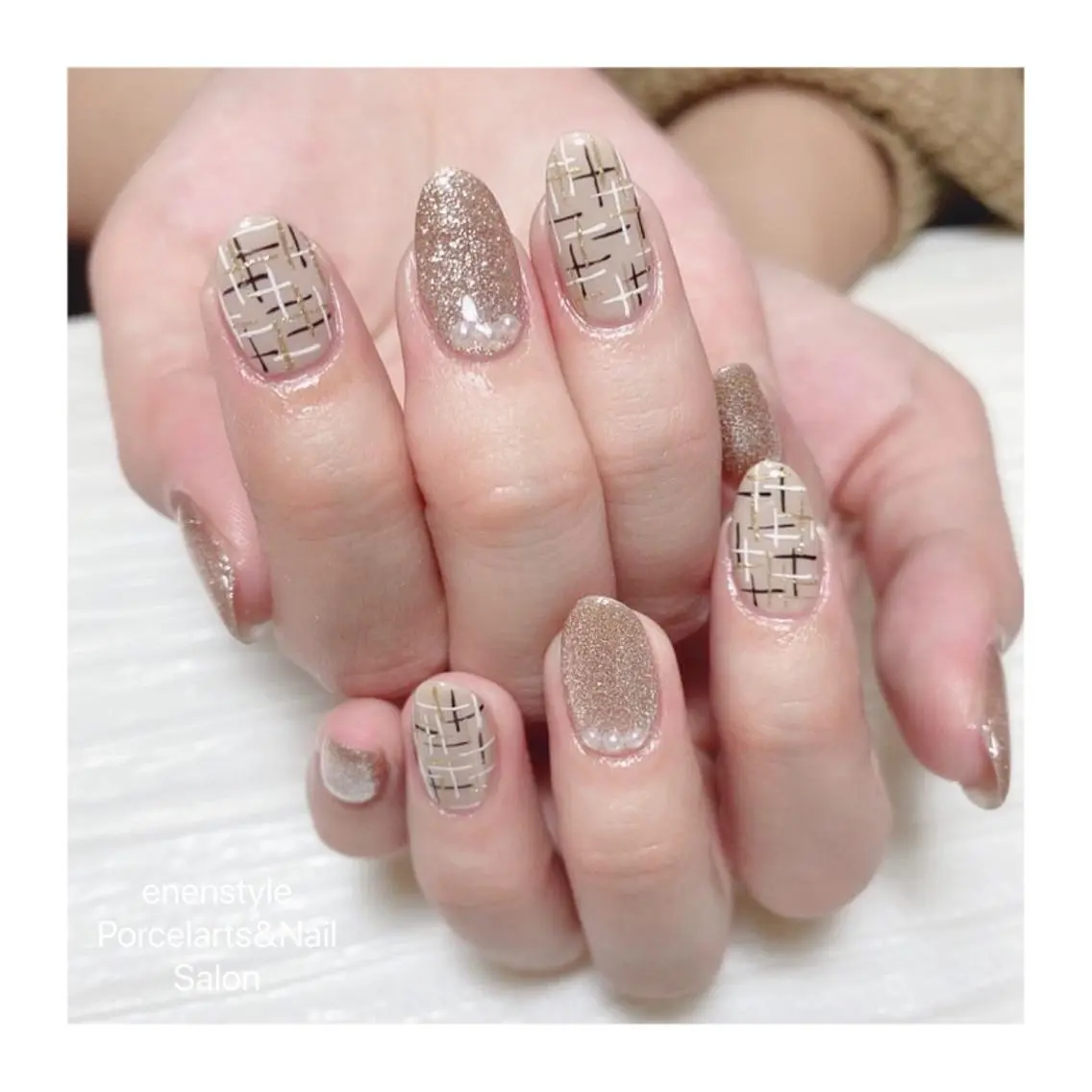 ミディアム ネイル ハンドネイル 🐾enen style 🐾のネイルデザイン