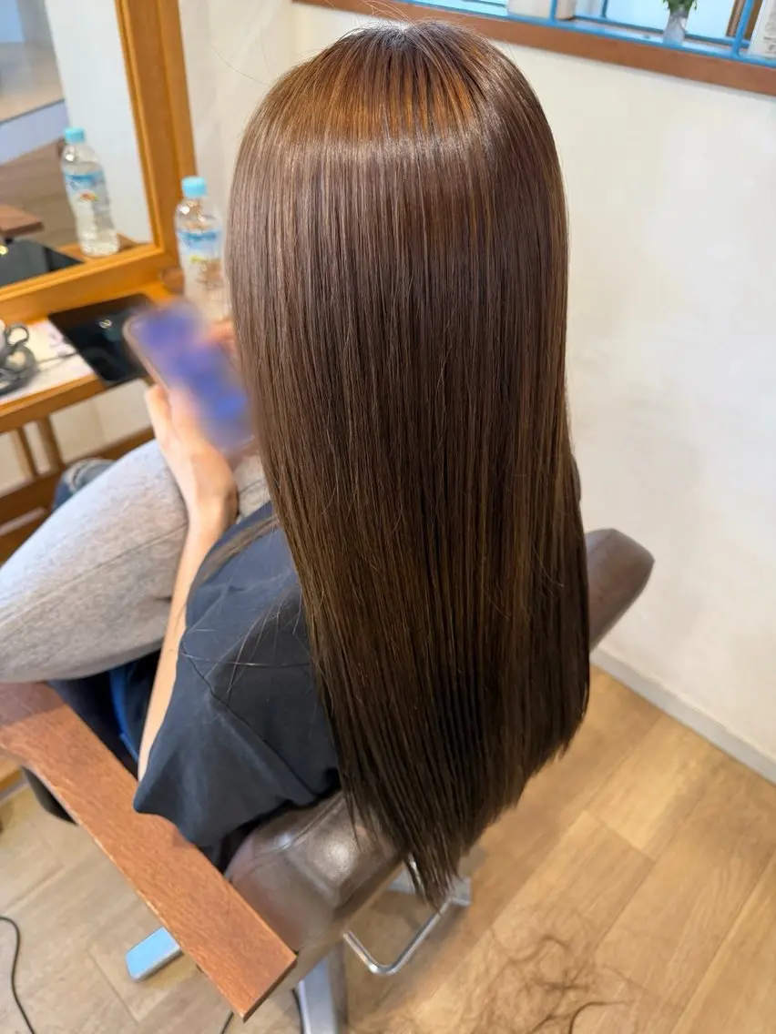 ロング カット ヘアカラー トリートメント ヘッドスパ RENA｜透明感 カラー×癒しスパのヘアスタイル