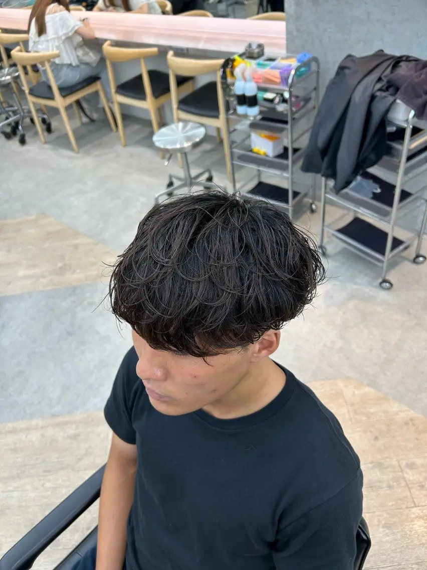 パーマ 中谷海里/フェザー パーマ/スパイキーのヘアスタイル