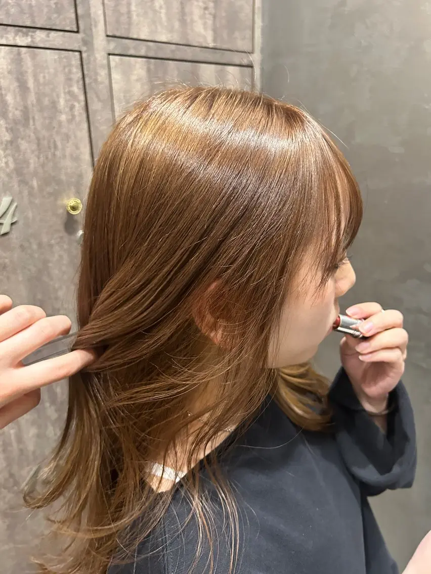 ロング ヘアカラー Inity／ Nina✩.*˚の眉毛・アイブロウイメージ