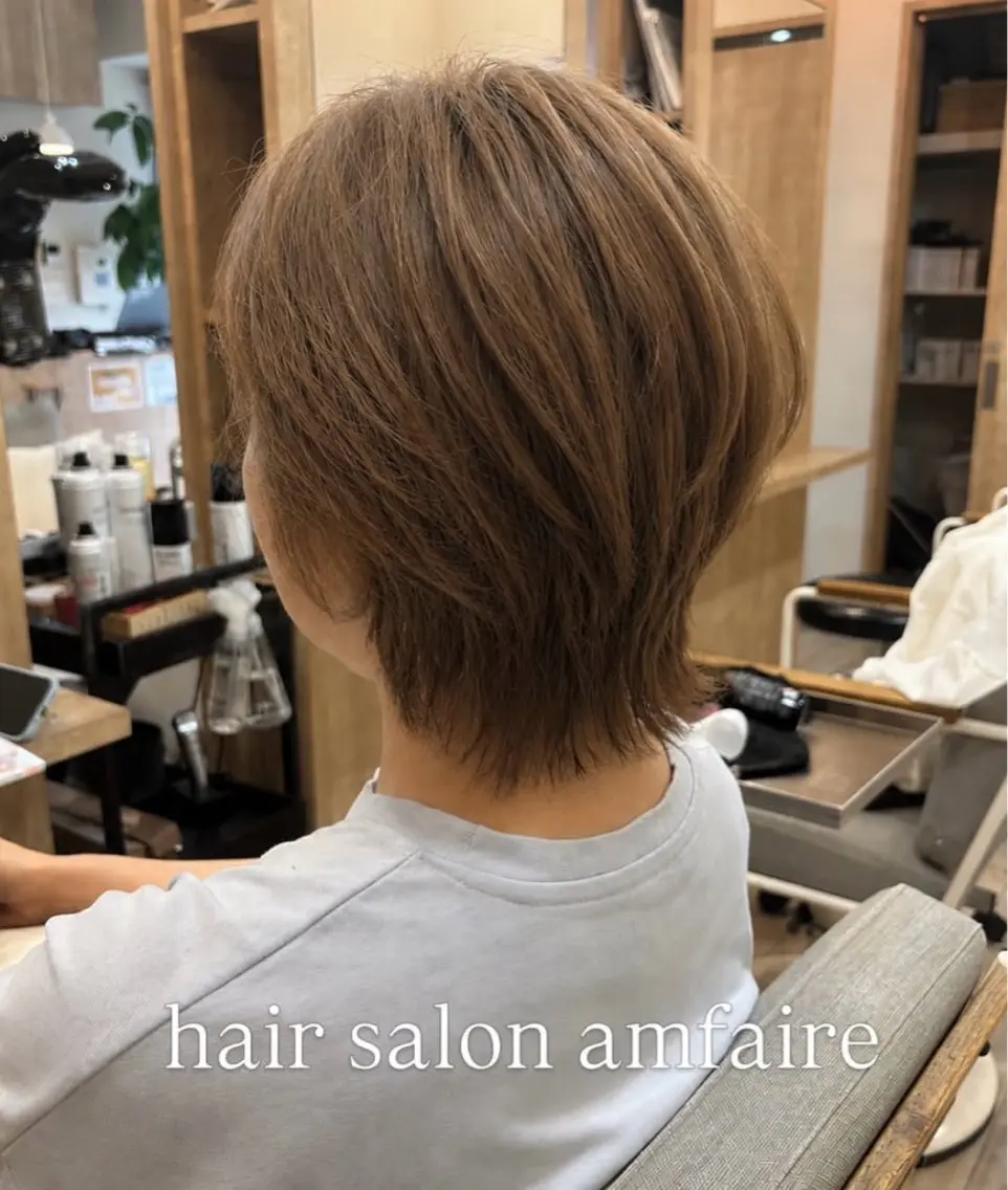 ミディアム shimizu .のヘアスタイル