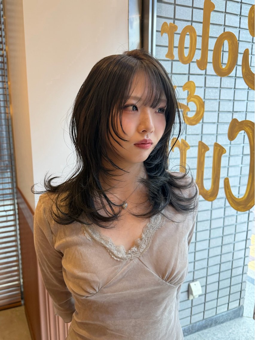 カラー 透明感カラー グレージュ オリーブグレージュ オリーブグレー ヘアカラー トリートメント NINA /SASA長野のヘアスタイル