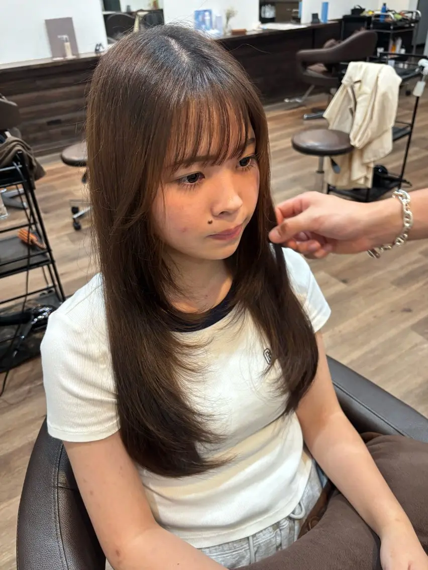 ロング レイヤーカット BELSTA 遠藤亜実のヘアスタイル