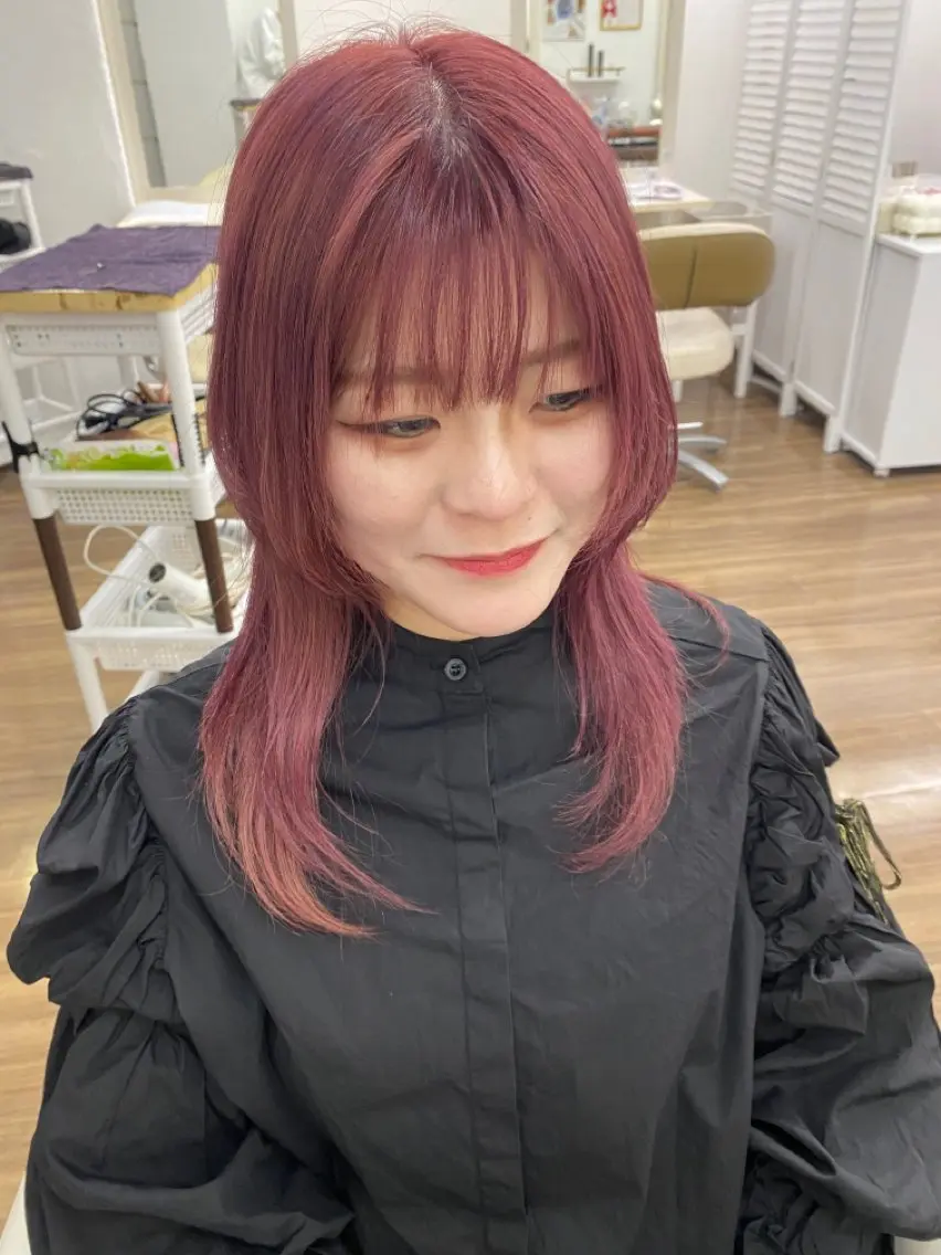セミロング カラー ピンクカラー ウルフカット カット ヘアカラー トリートメント ヘッドスパ GLOSS 心斎橋 山上のヘアスタイル