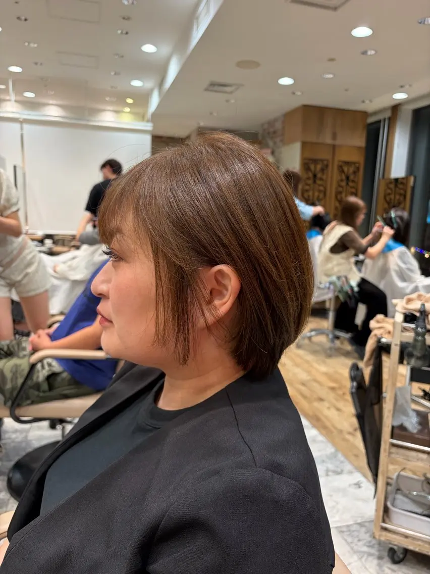 ショート 🤍韓国レイヤー カット🤍ヒマリのヘアスタイル