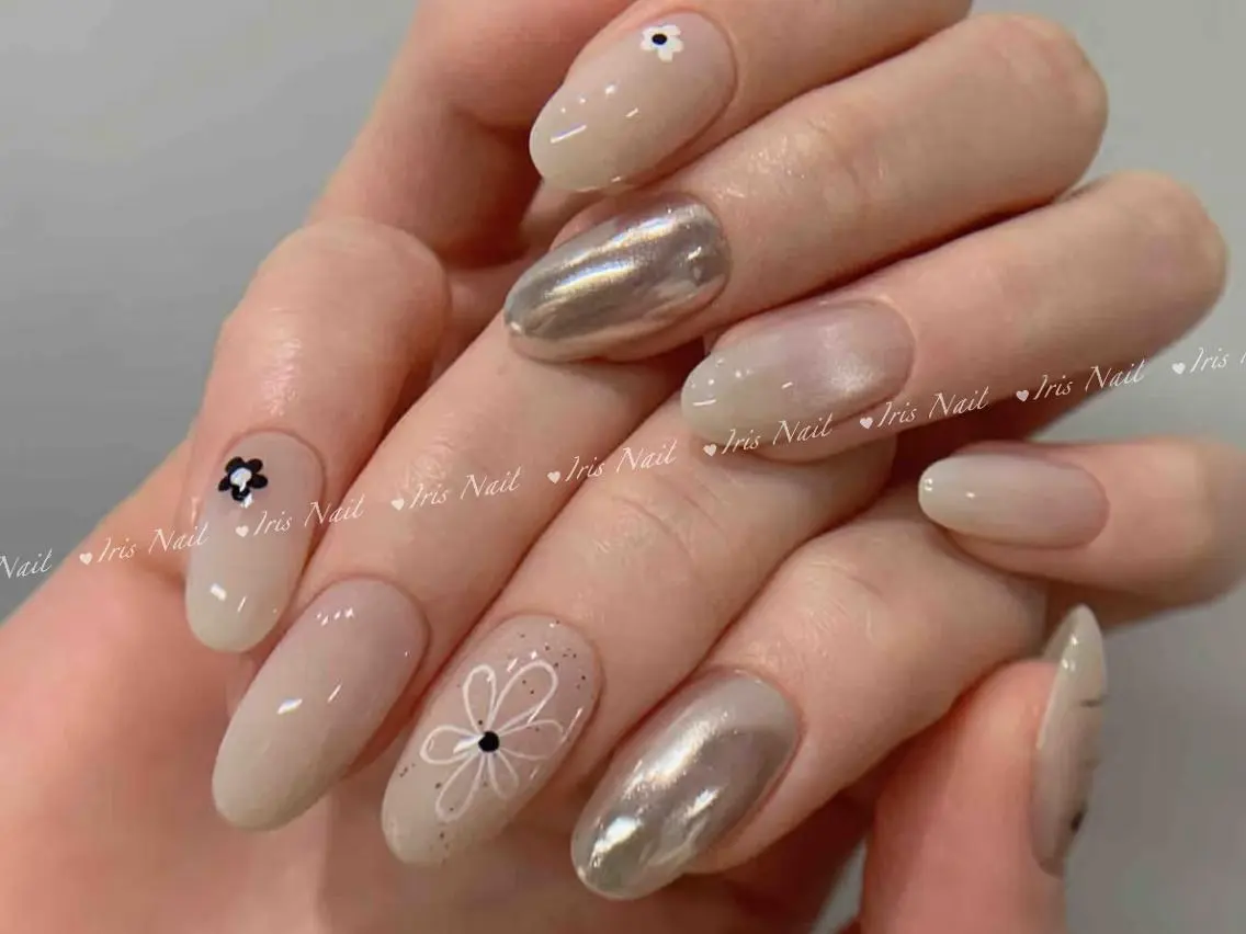 ネイル ハンドネイル ハンドケア 🍒IRIS Nail🌸のネイルデザイン