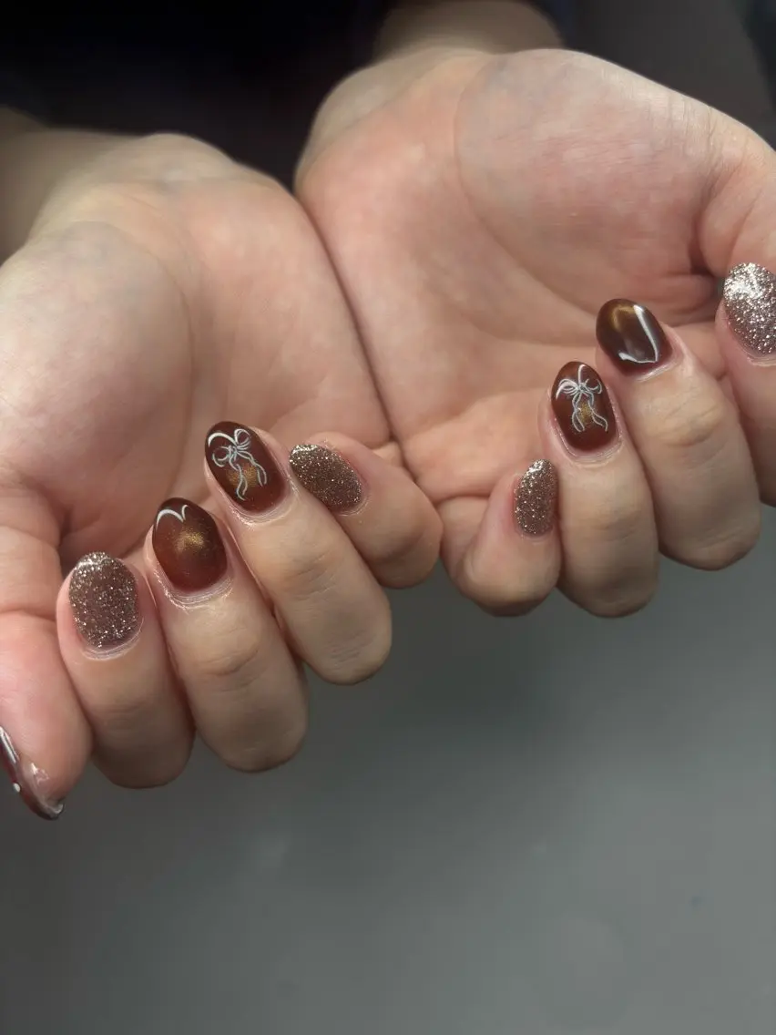 ミディアム aoz asukaのネイルデザイン