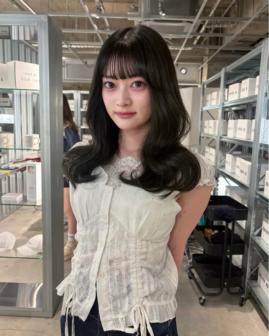 セミロング カラー カット ヘアカラー トリートメント ダブルカラー/レイヤ ーカット 🤍ゆきなのヘアスタイル