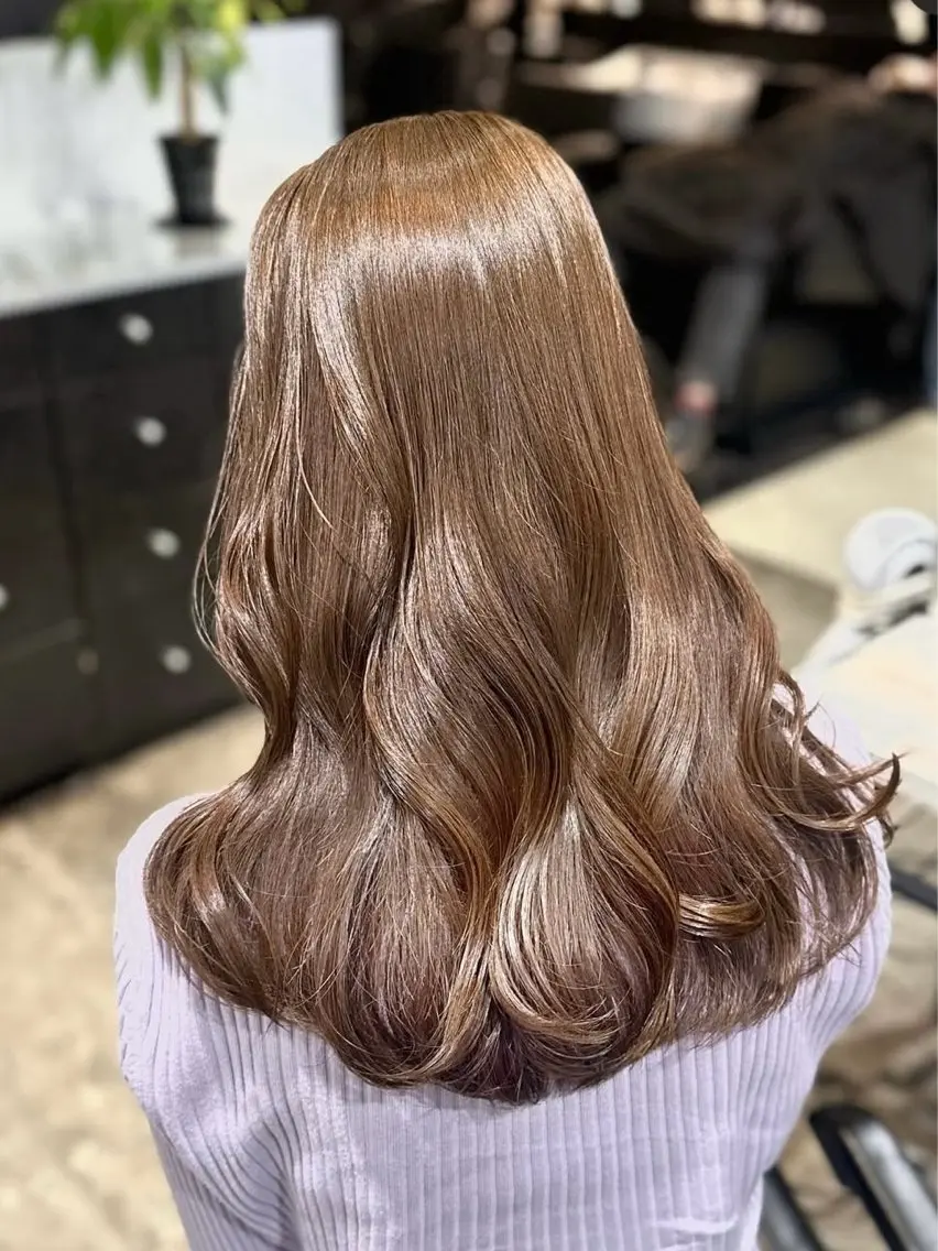 似合わせカット+うる艶カラー+“大人気”ULTOWA髪質改善トリートメント🎀【極上艶髪/水素トリートメント】の写真