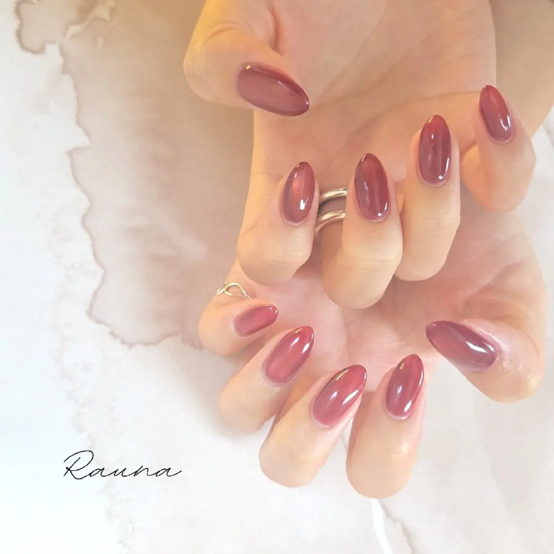 ネイル マグネットネイル ハンドネイル Rauna nailsalon のネイルデザイン