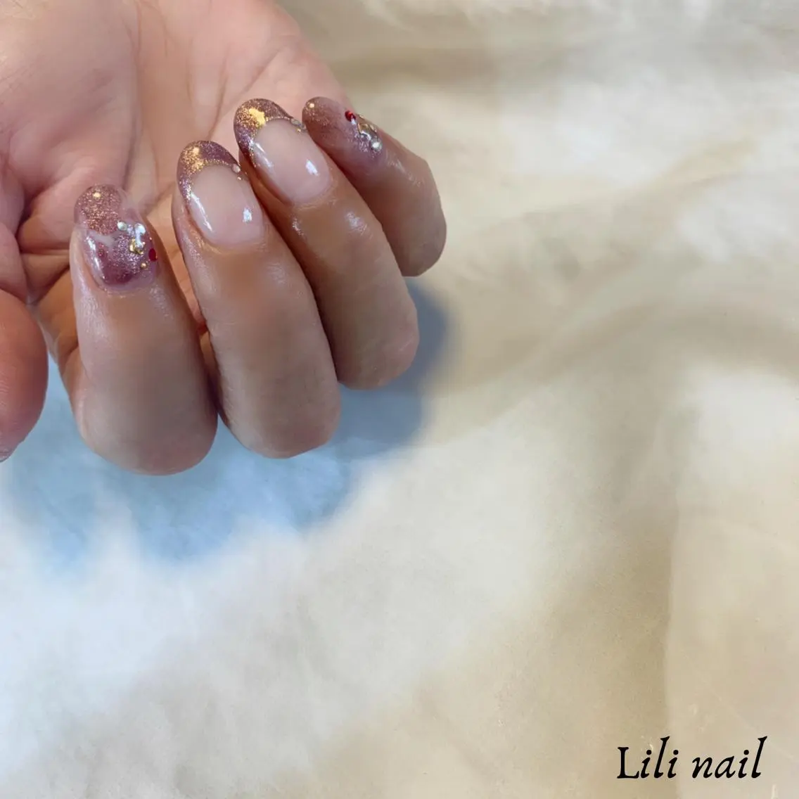ネイル 持ち込み ハンドネイル Lilibeauty salonのネイルデザイン