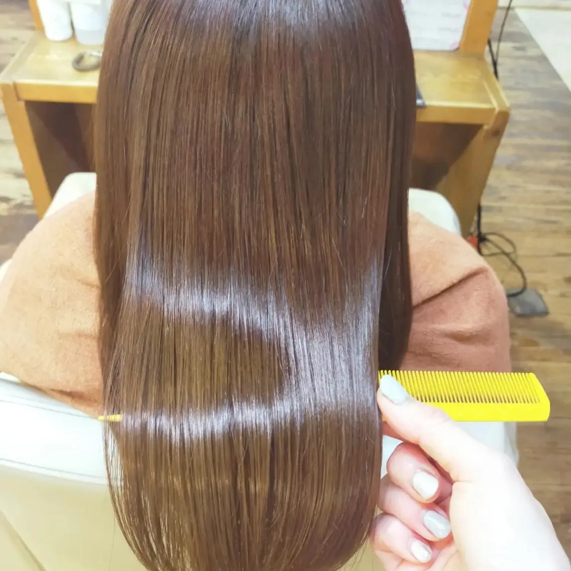 ミディアム 髪質改善 縮毛矯正 山木 裕子のヘアスタイル