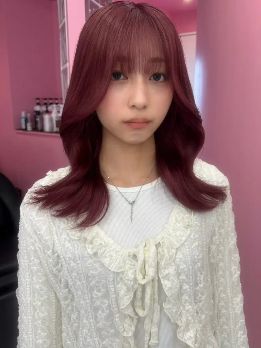 ミディアム カット ヘアカラー トリートメント 暖色カラー/ピンク カラー/saraのヘアスタイル