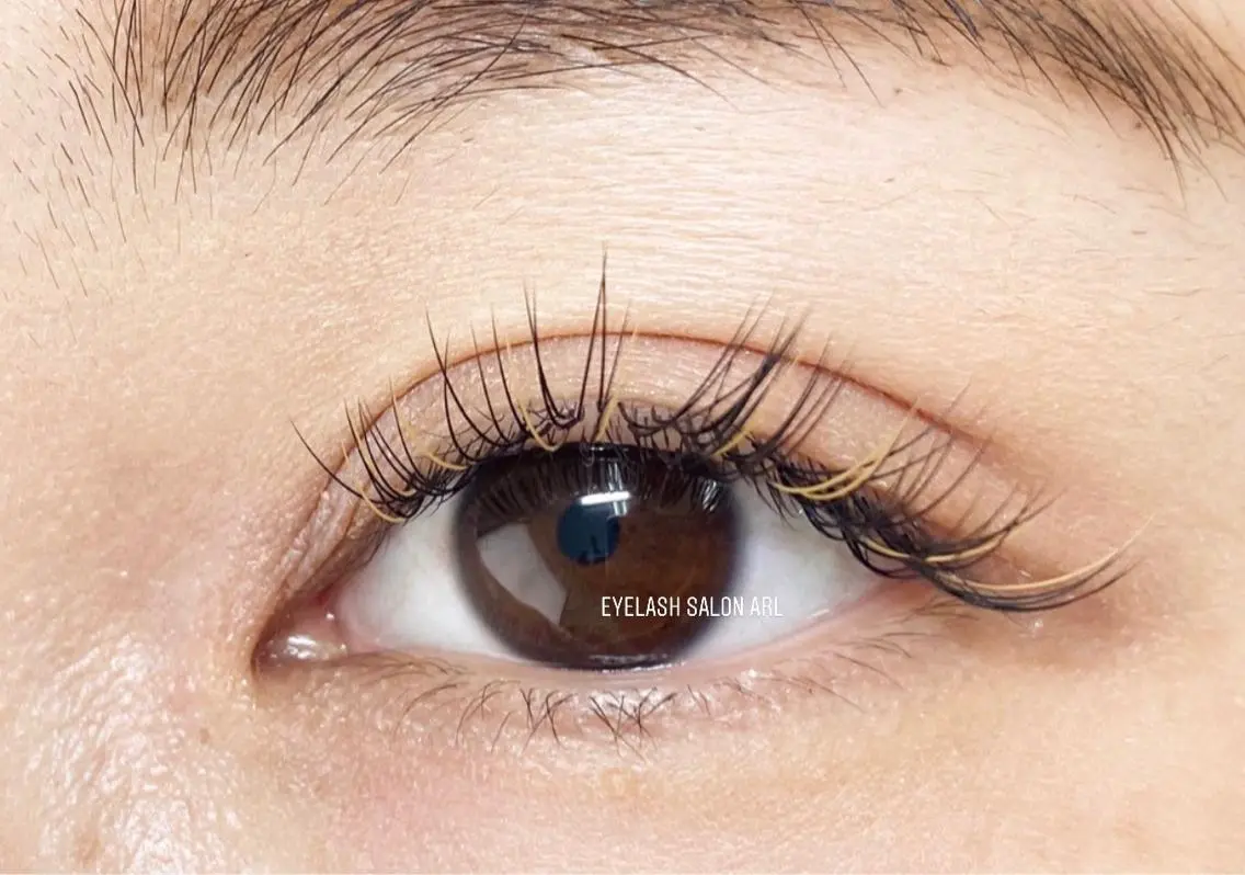 パーマ マツエク・マツパ カラーマツエク フラットラッシュ Eyelash Arlのマツエク・マツパデザイン