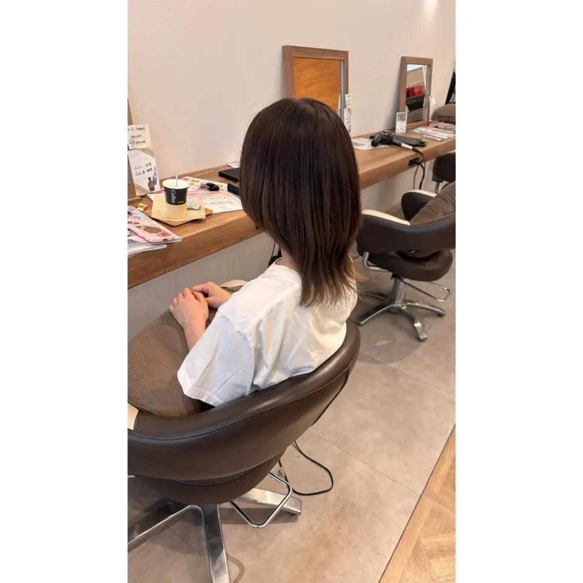 ミディアム カラー ベージュカラー ブラウンカラー ブラウンベージュ 阿部 美咲のヘアスタイル