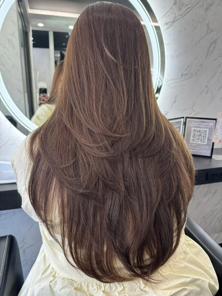 ロング カット LOHAS Kanaのヘアスタイル