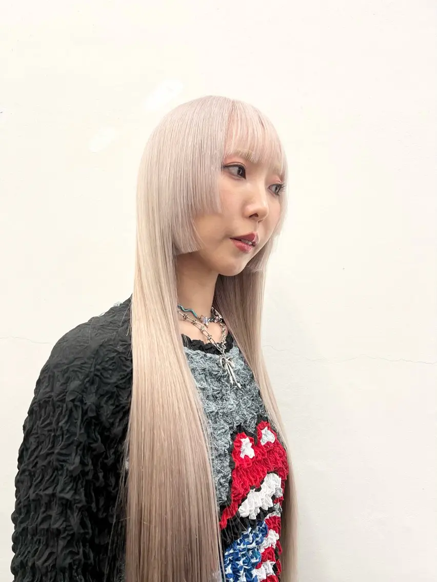 ロング カラー ベージュカラー ブリーチ ブロンド ケアブリーチ ダブルカラー HARU//原宿🤍 リピート率NO.1のヘアスタイル