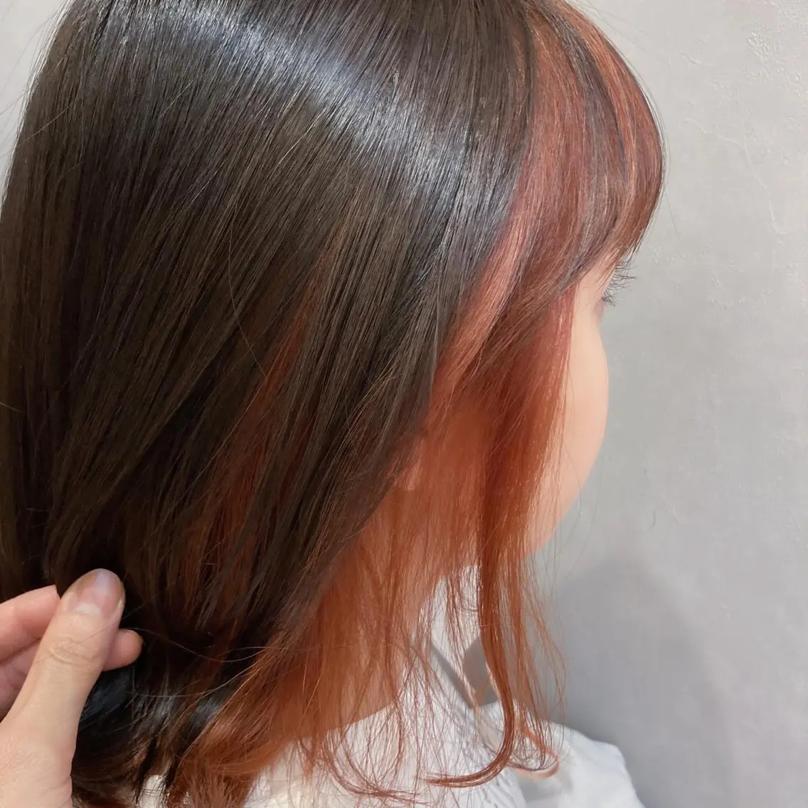 ミディアム カラー インナーカラー オレンジ ヘアカラー トリートメント KAJI MANAMIのヘアスタイル