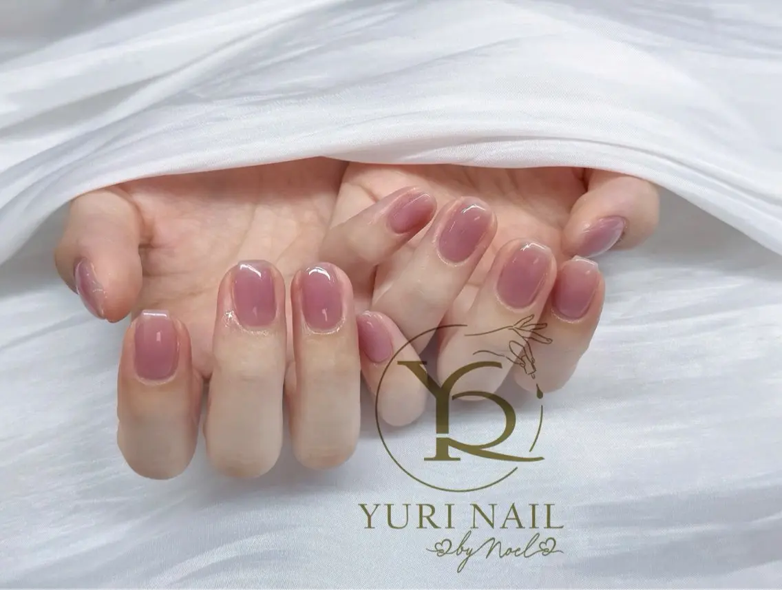 ネイル ハンドネイル フットネイル ハンドケア YURI Nail NARITAのネイルデザイン