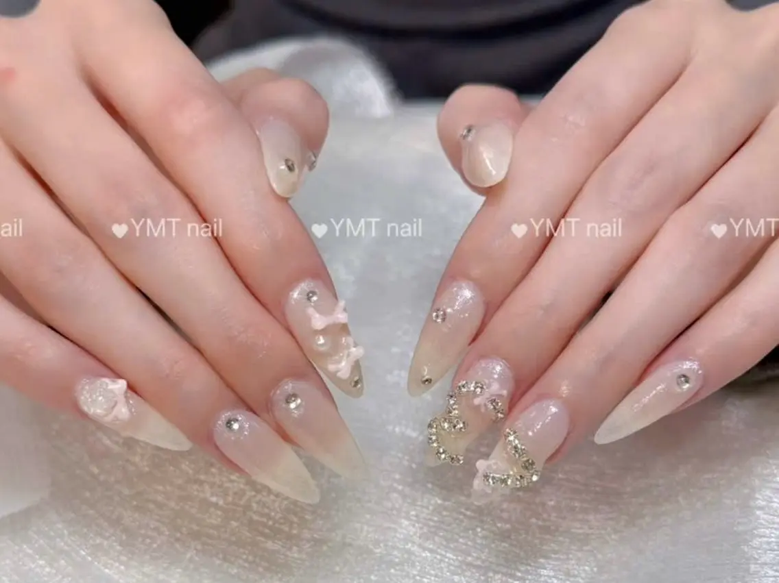 ネイル 長さ出し フットネイル ジェルネイル 韓国ネイル マグネットネイル ハンドネイル YMT NailStudioのネイルデザイン