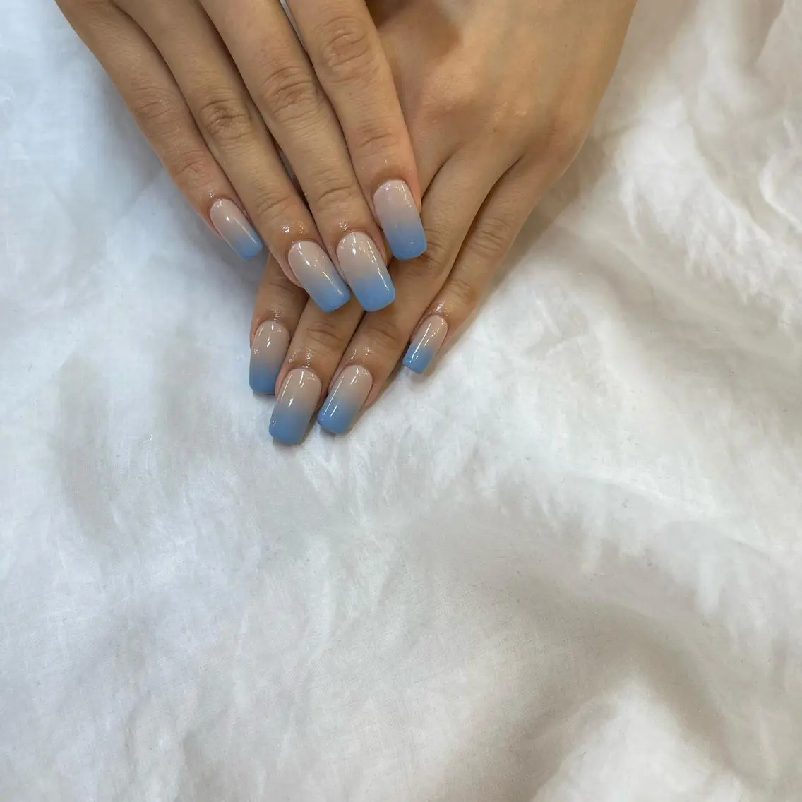 ネイル シンプルネイル ハンドネイル NAIL Alaia 𓇼のネイルデザイン