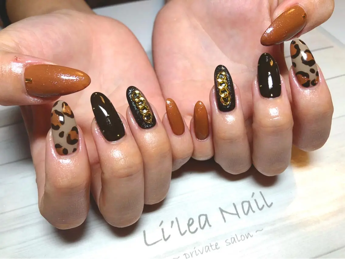 ネイル Li'leaNail AINAのネイルデザイン