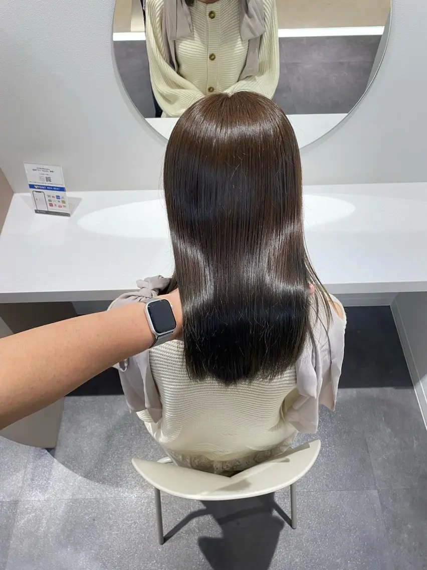 ミディアム カット トリートメント 絹髪質感TR💫 レイヤーカット/熊澤のヘアスタイル