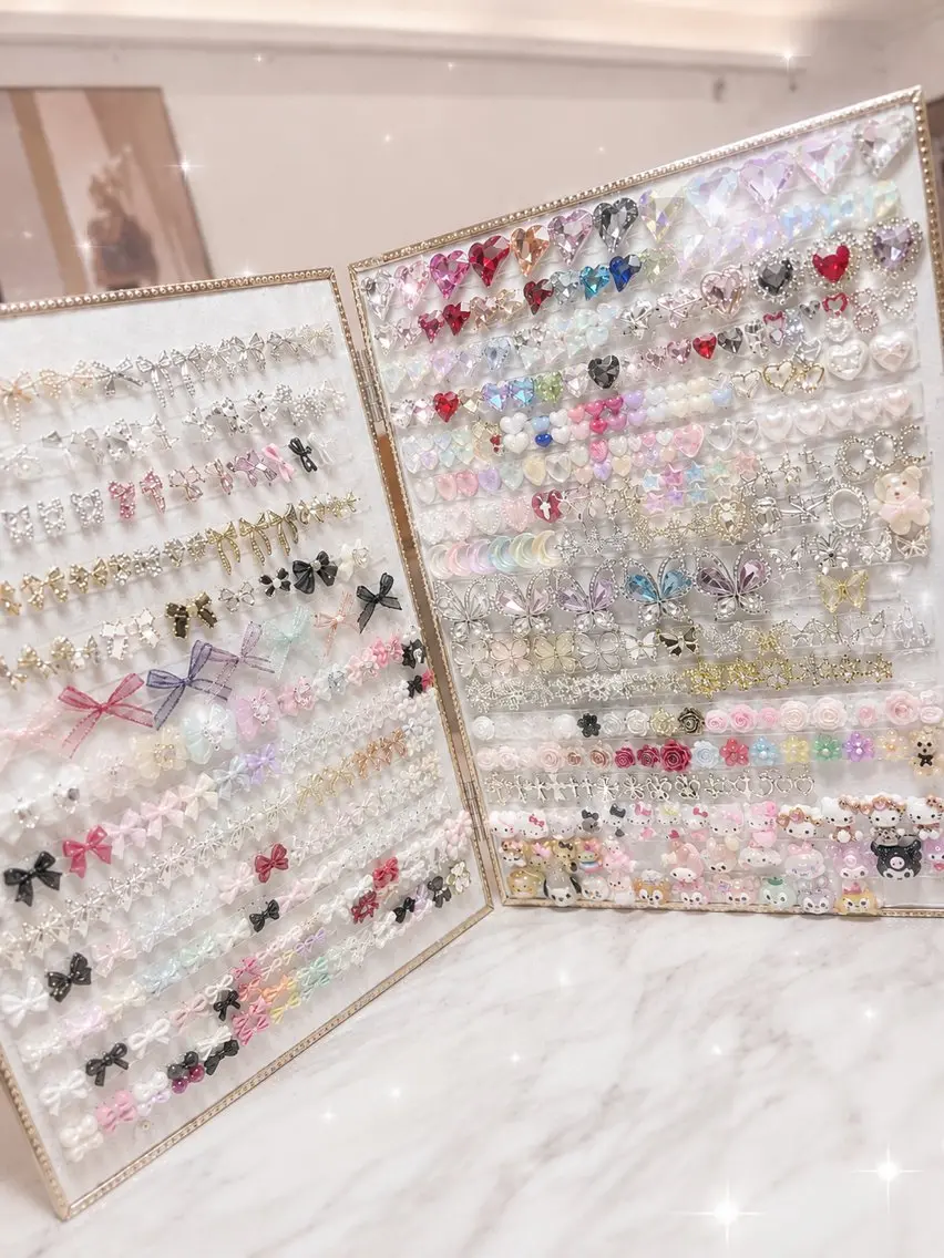 ネイル 韓国ネイル ハンドネイル 🦋ICONNAIL 🦋🫧MAI🫧のネイルデザイン