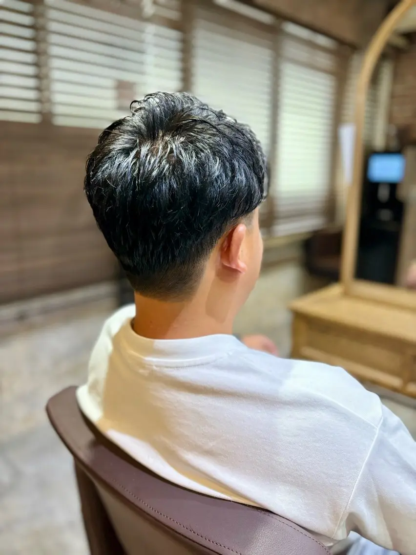 ショート メンズ 高田 智幸のヘアスタイル