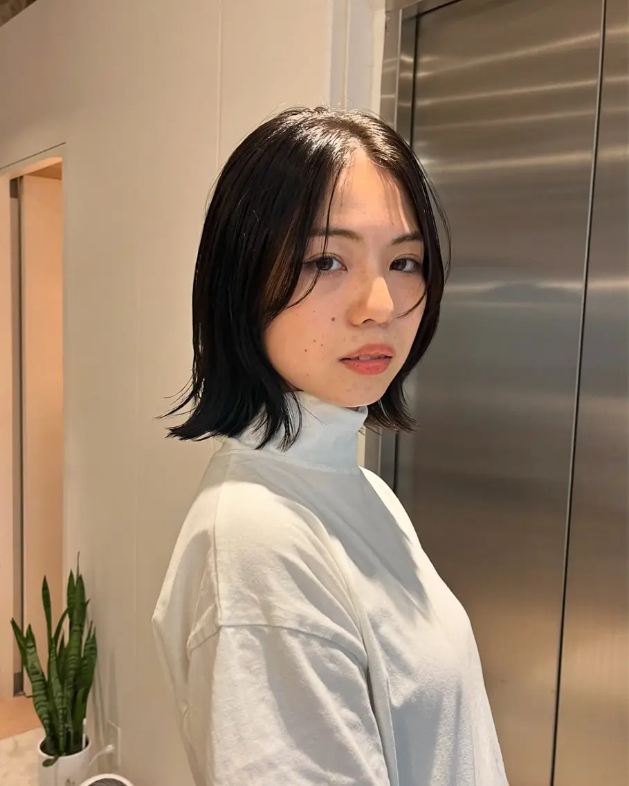 ミディアム カラー 外ハネヘア カット トリートメント 顔まわりカット/ ボブ/SHIMADAのヘアスタイル