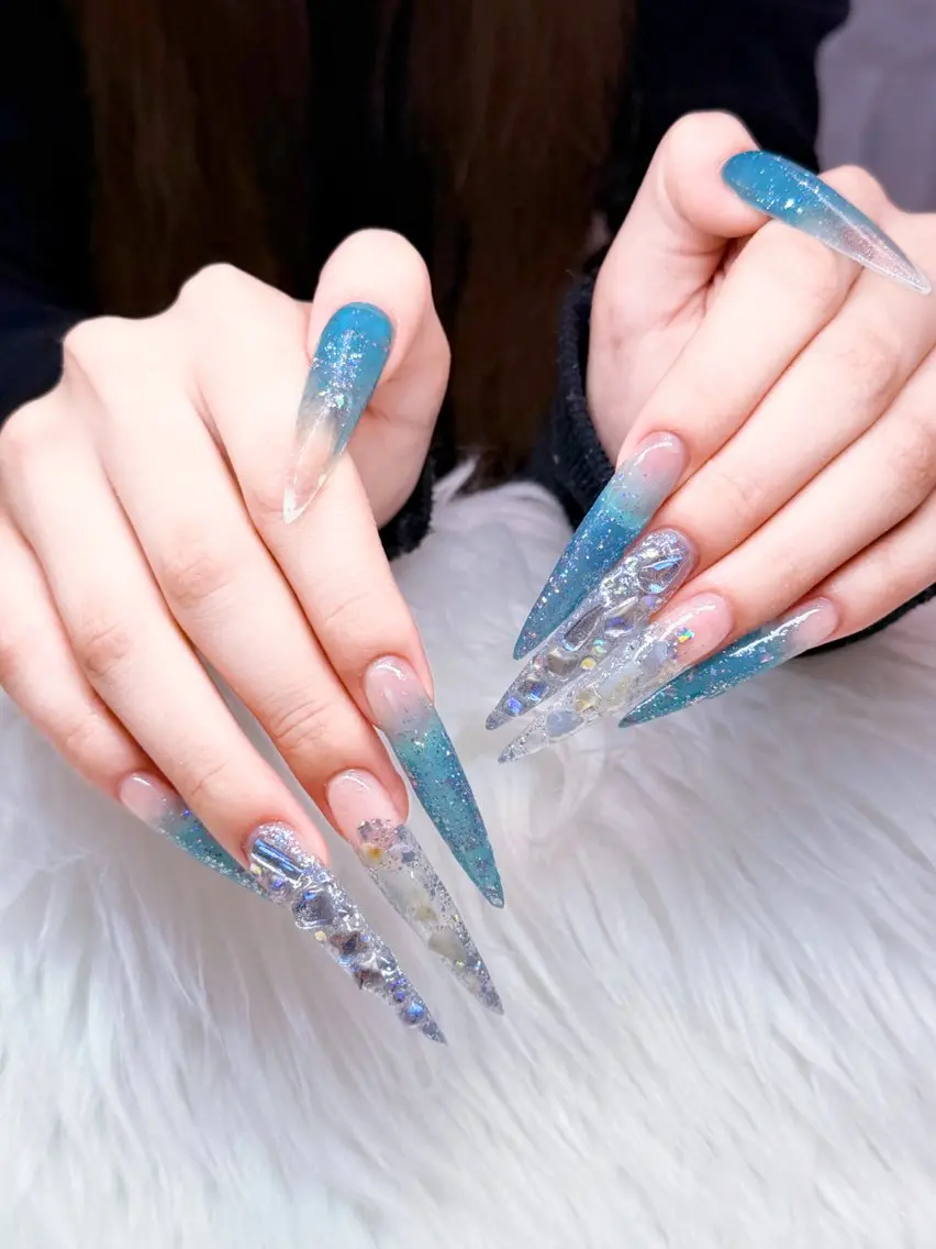カラー RUBY NAIL& BEAUTY SPAのネイルデザイン