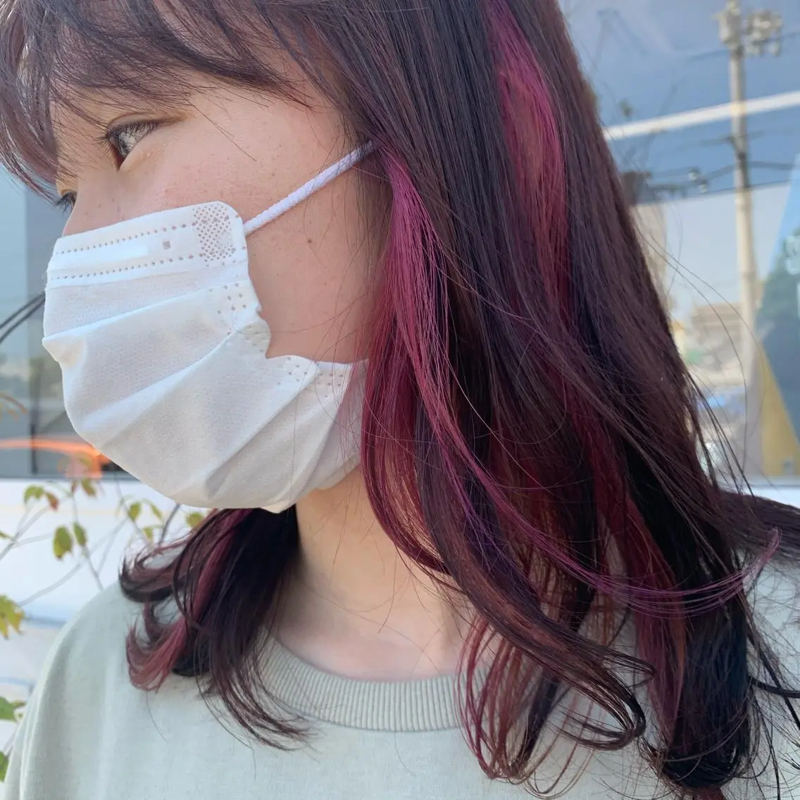 ミディアム カラー インナーカラー 吉原 由菜のヘアスタイル