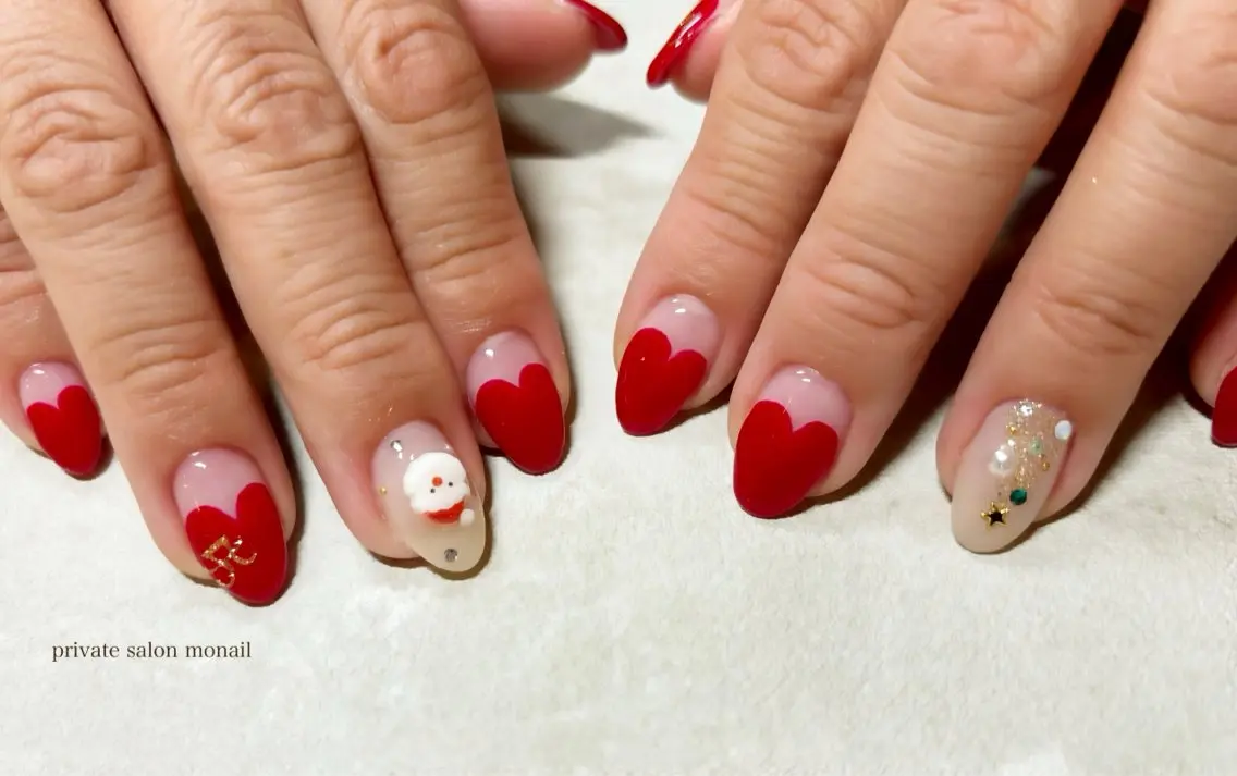 ネイル フレンチネイル ハート 冬ネイル クリスマス ハンドネイル nail salon monailのネイルデザイン