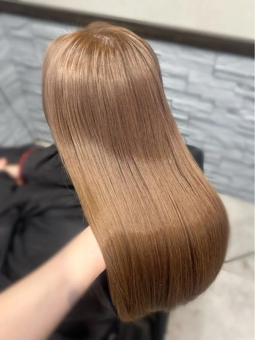 セミロング ヘアカラー urara♡/ Bob.透明感カラーのヘアスタイル